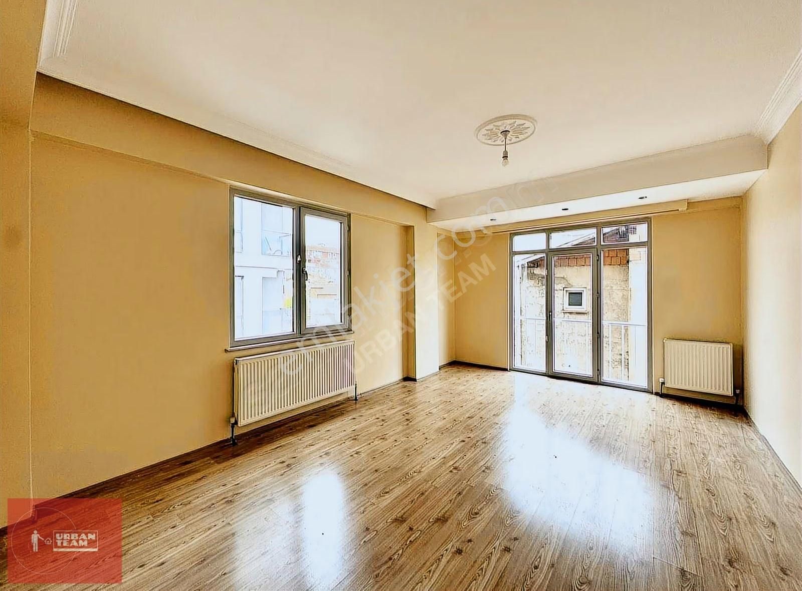 Şeyhli Metro Durağında 2+1 Temiz Balkonlu Kiralık Daire - Görsel 2