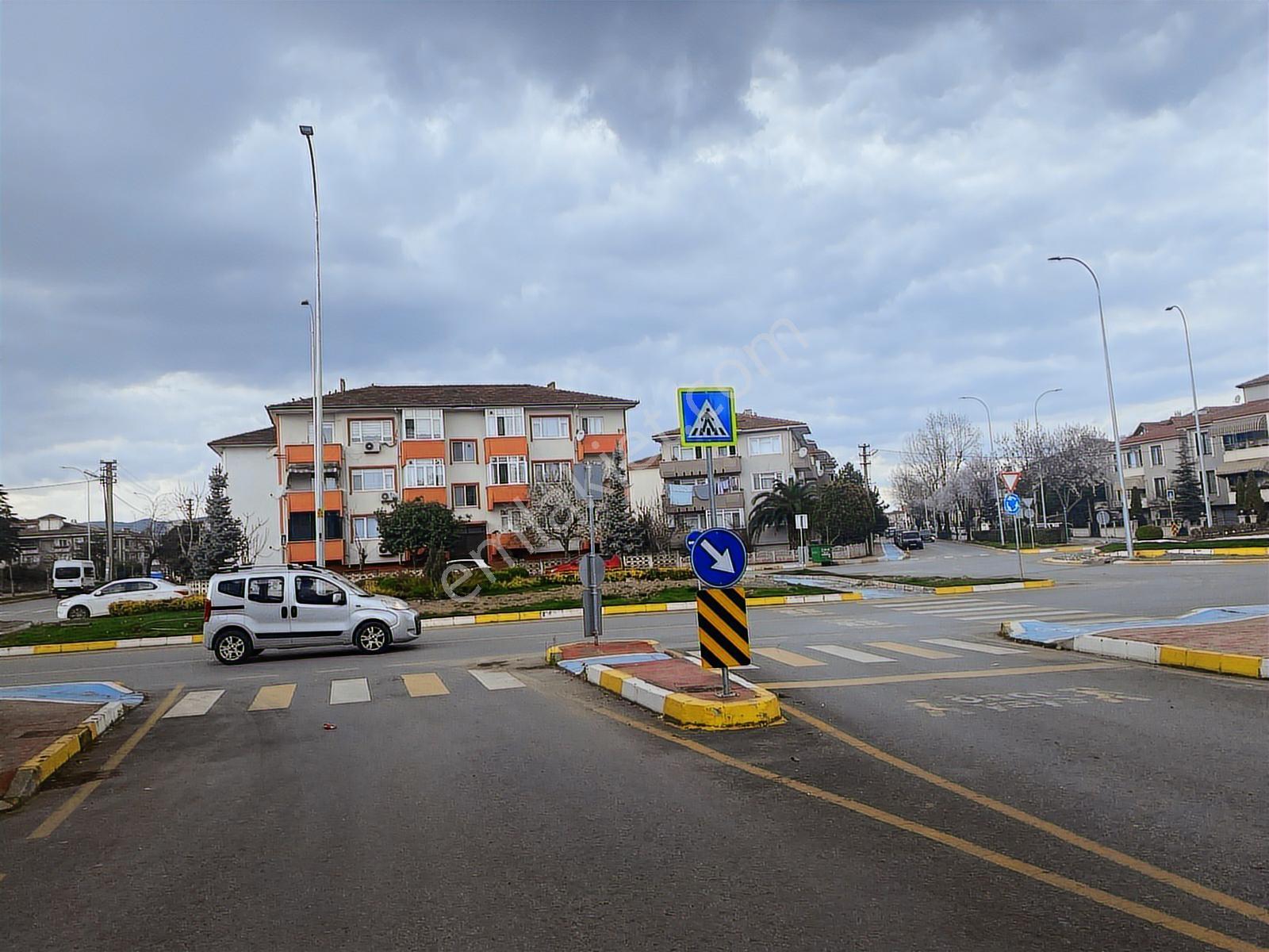 C21 İz Mehmet Çakar'dan Temiz Bakımlı Kiralık Daire... - Görsel 26