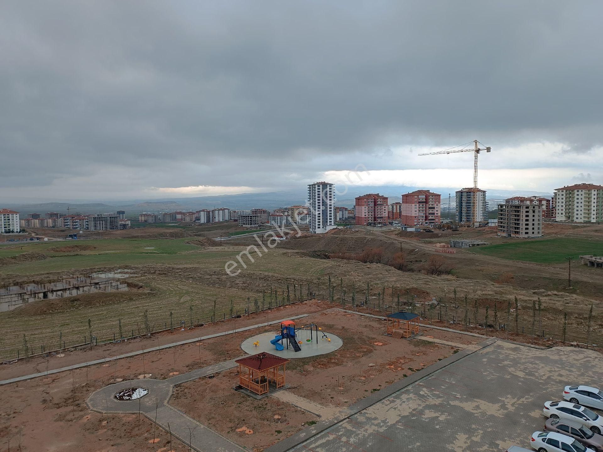 111'den Geniş Ve Kullanışlı Konumu Güzel Lüks 3+1 Daire - Görsel 20