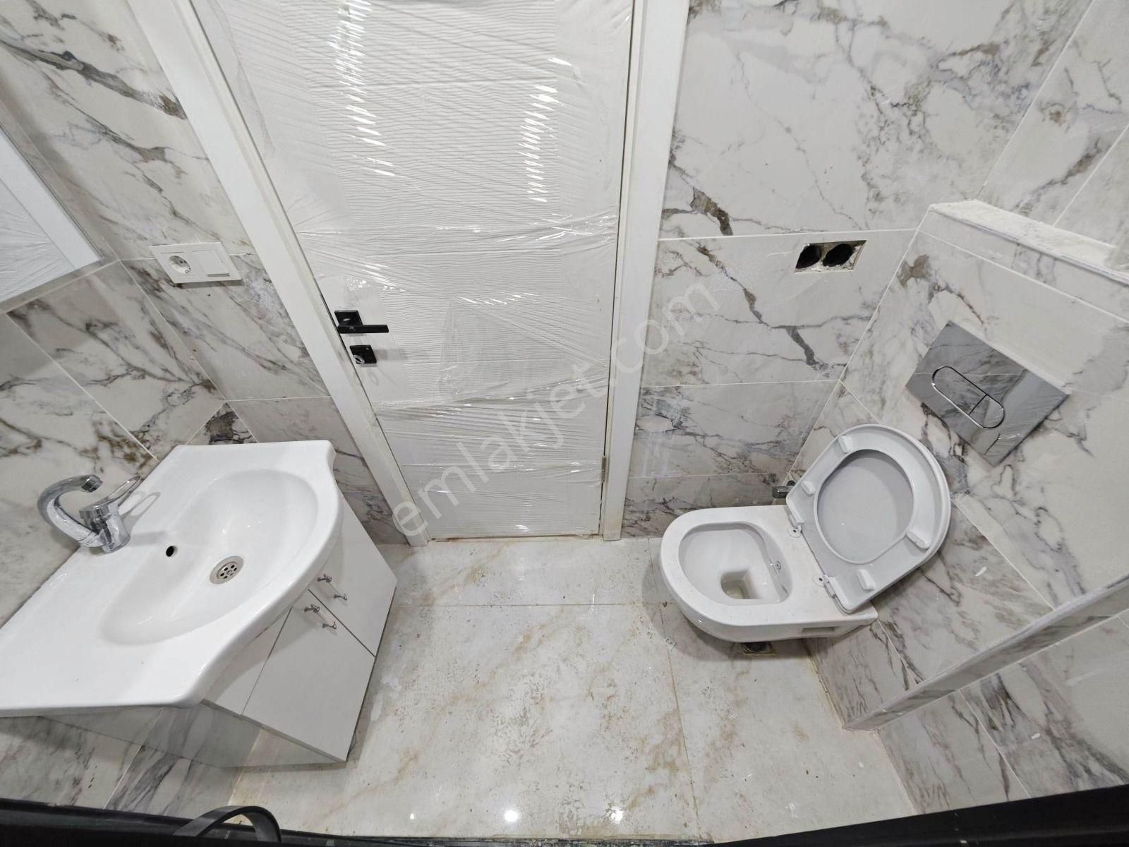 Bahçelievler Nikah Dairesine Yakın 1+1 Yüksek Giriş - Görsel 15