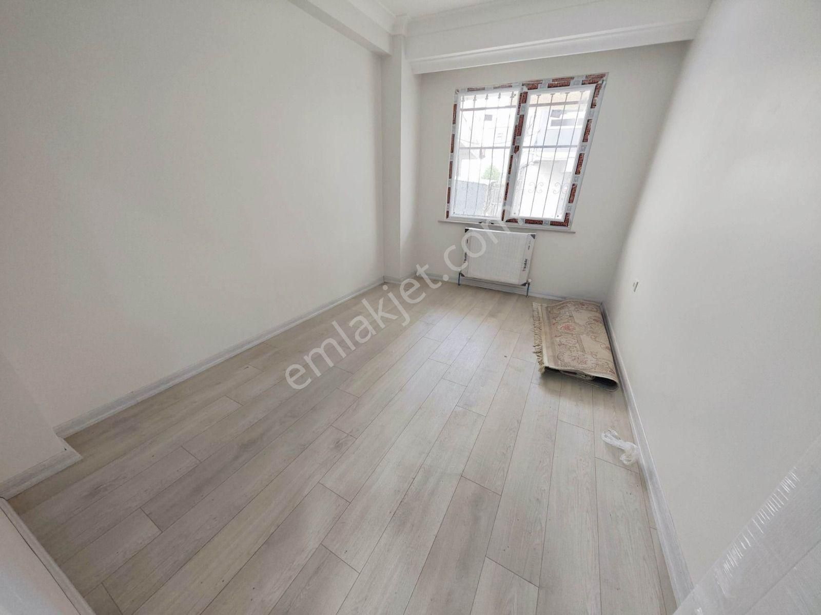 Bahçelievler Nikah Dairesine Yakın 1+1 Yüksek Giriş - Görsel 5