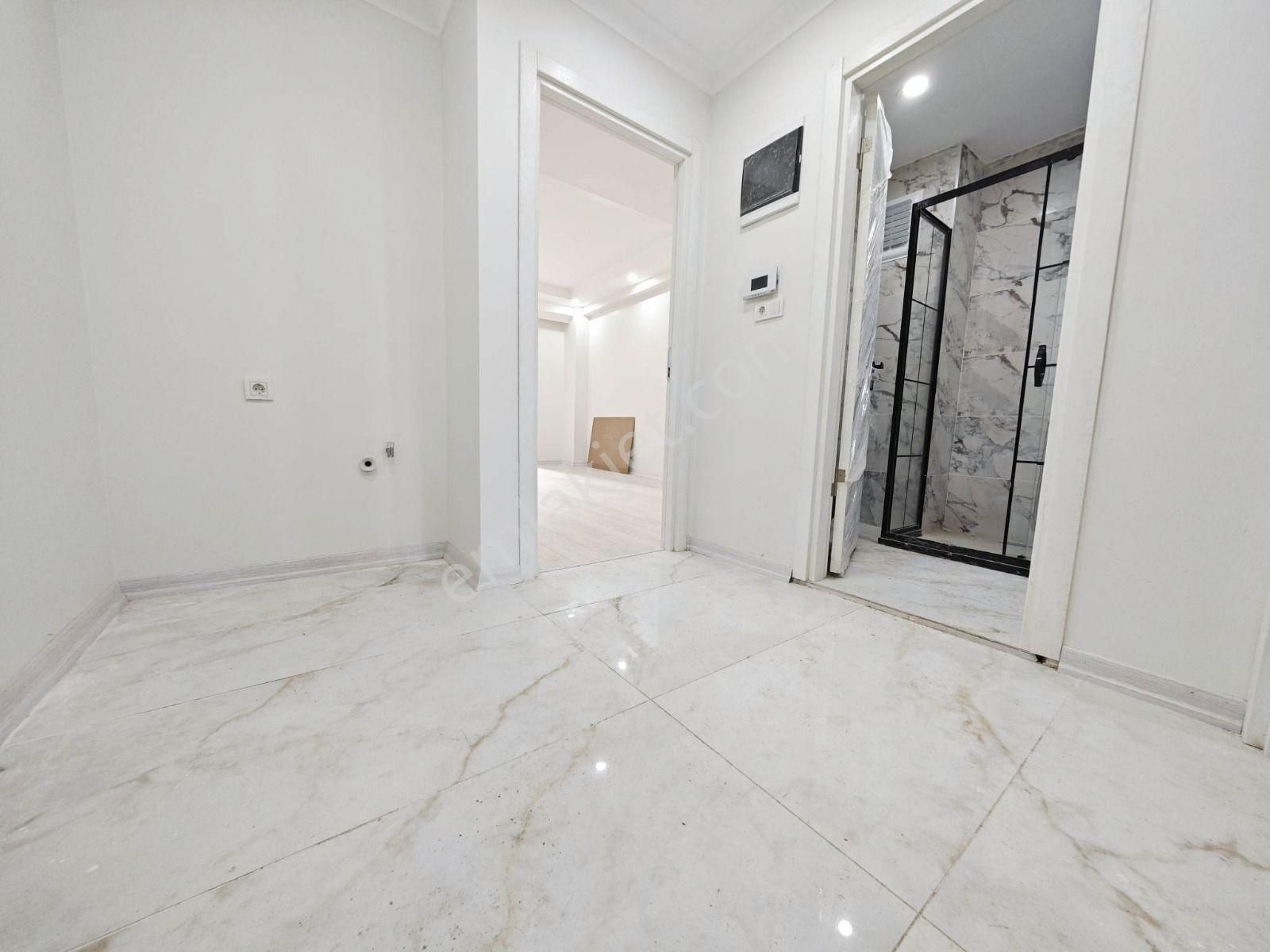 Bahçelievler Nikah Dairesine Yakın 1+1 Yüksek Giriş - Görsel 12