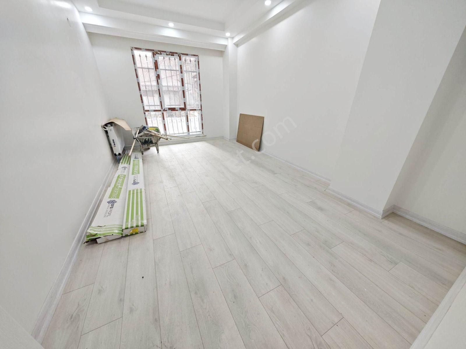 Bahçelievler Nikah Dairesine Yakın 1+1 Yüksek Giriş - Görsel 16