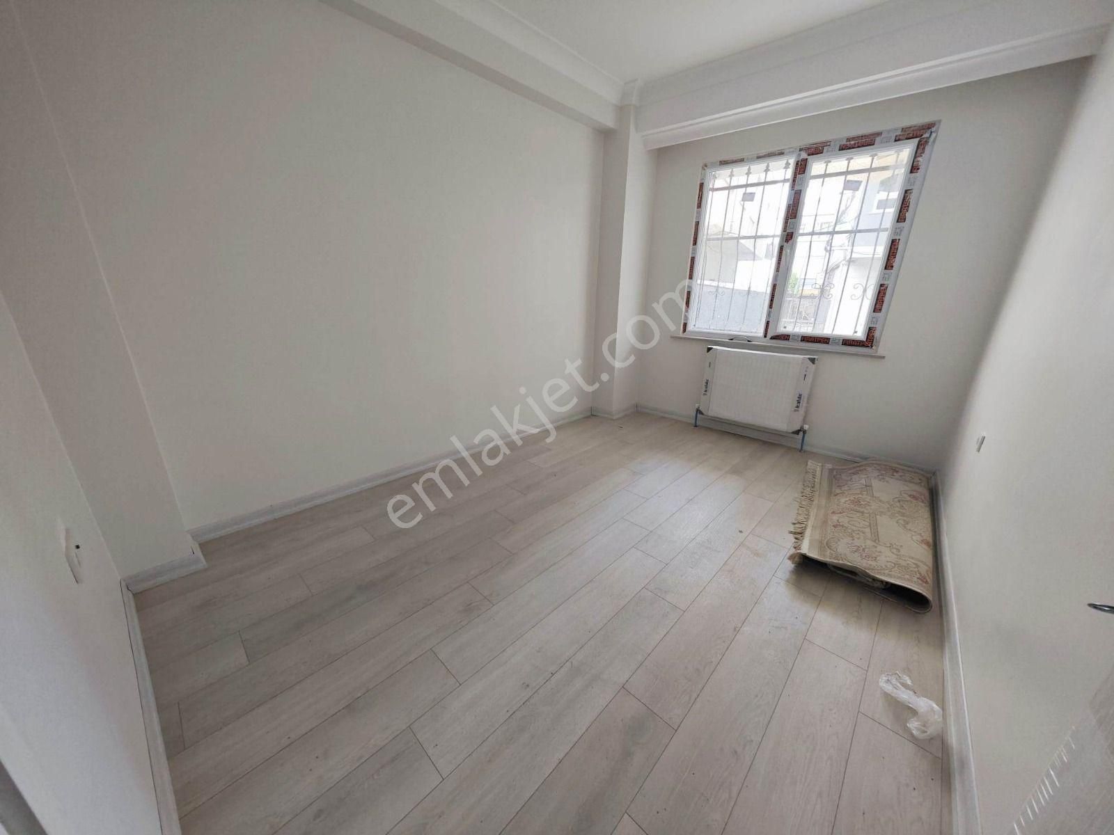 Bahçelievler Nikah Dairesine Yakın 1+1 Yüksek Giriş - Görsel 4