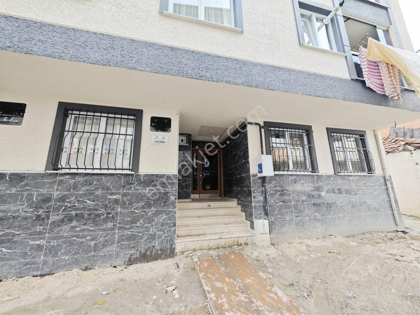 Bahçelievler Nikah Dairesine Yakın 1+1 Yüksek Giriş - Görsel 17