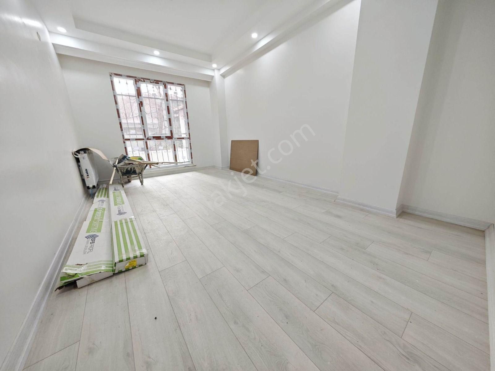 Bahçelievler Nikah Dairesine Yakın 1+1 Yüksek Giriş - Görsel 6