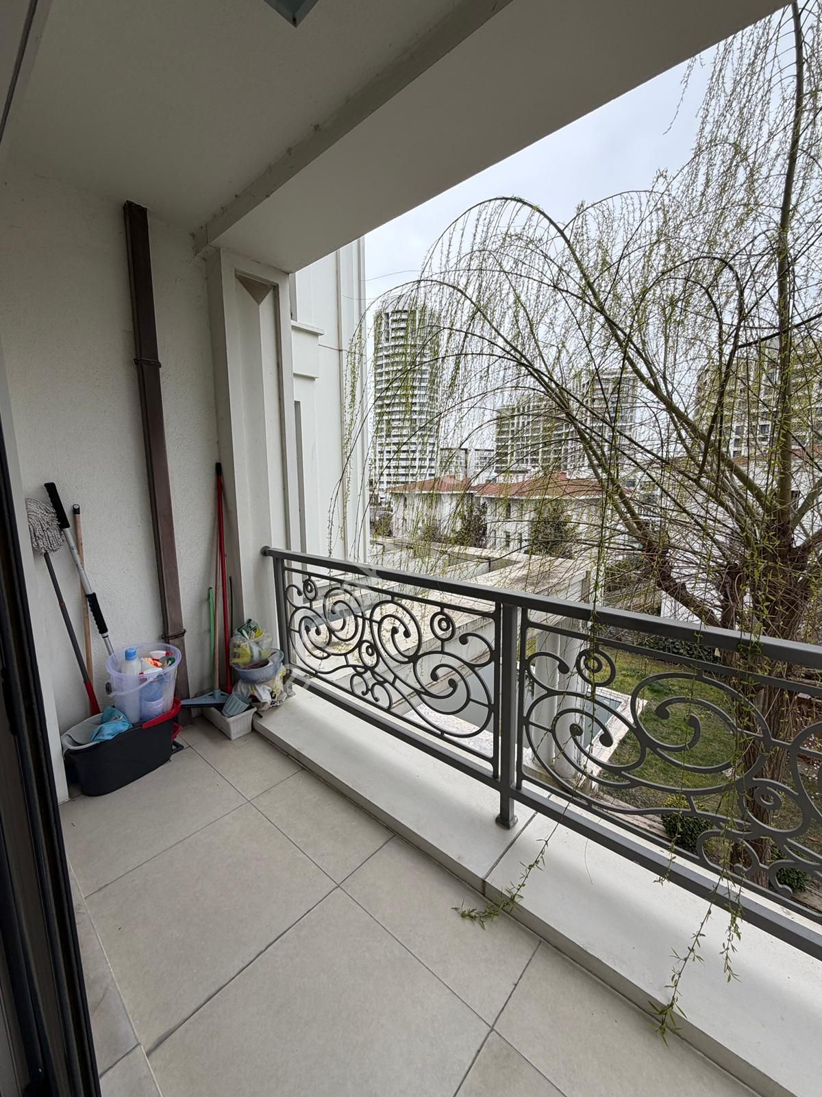 Küçükçekmece Atakent İstanbul Sarayları Sitesinde 4+1 Lüks Daire - Görsel 22