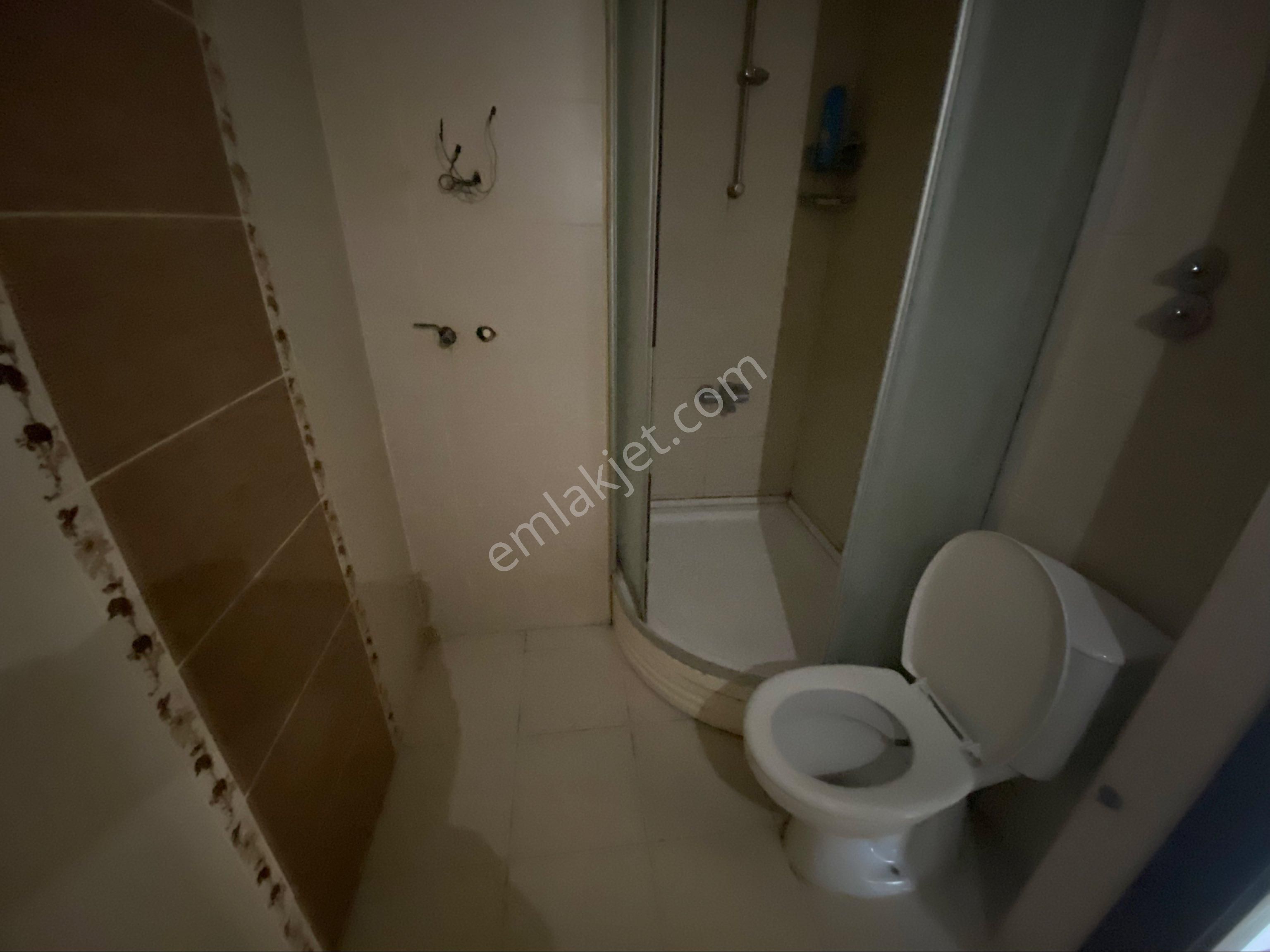 Altındağ Mah.100.yıl Bulvarında Asansörlü 180 M2 3+1 Daire 30000tl..ye Kiralık. - Görsel 8