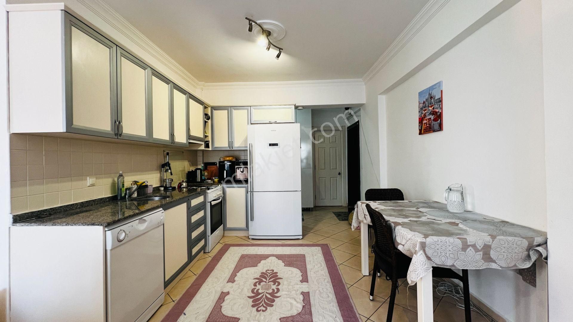 Kemer'de Denize Yakın Satılık Geniş 3+1 Daire - Görsel 8