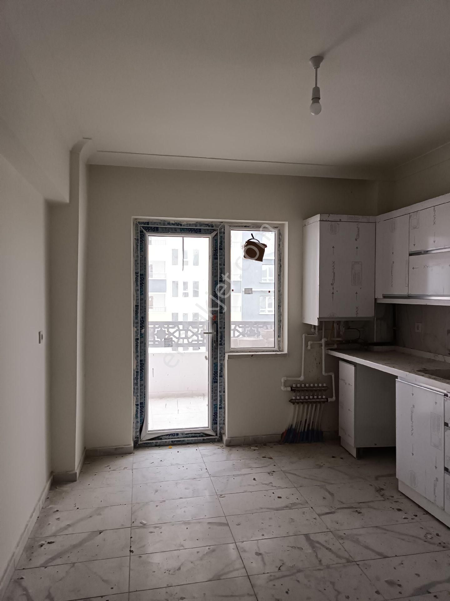 111'den Uygun Fiyatlı Geniş Ve Kullanışlı Konumu Güzel Lüks 3+1 Daire - Görsel 8