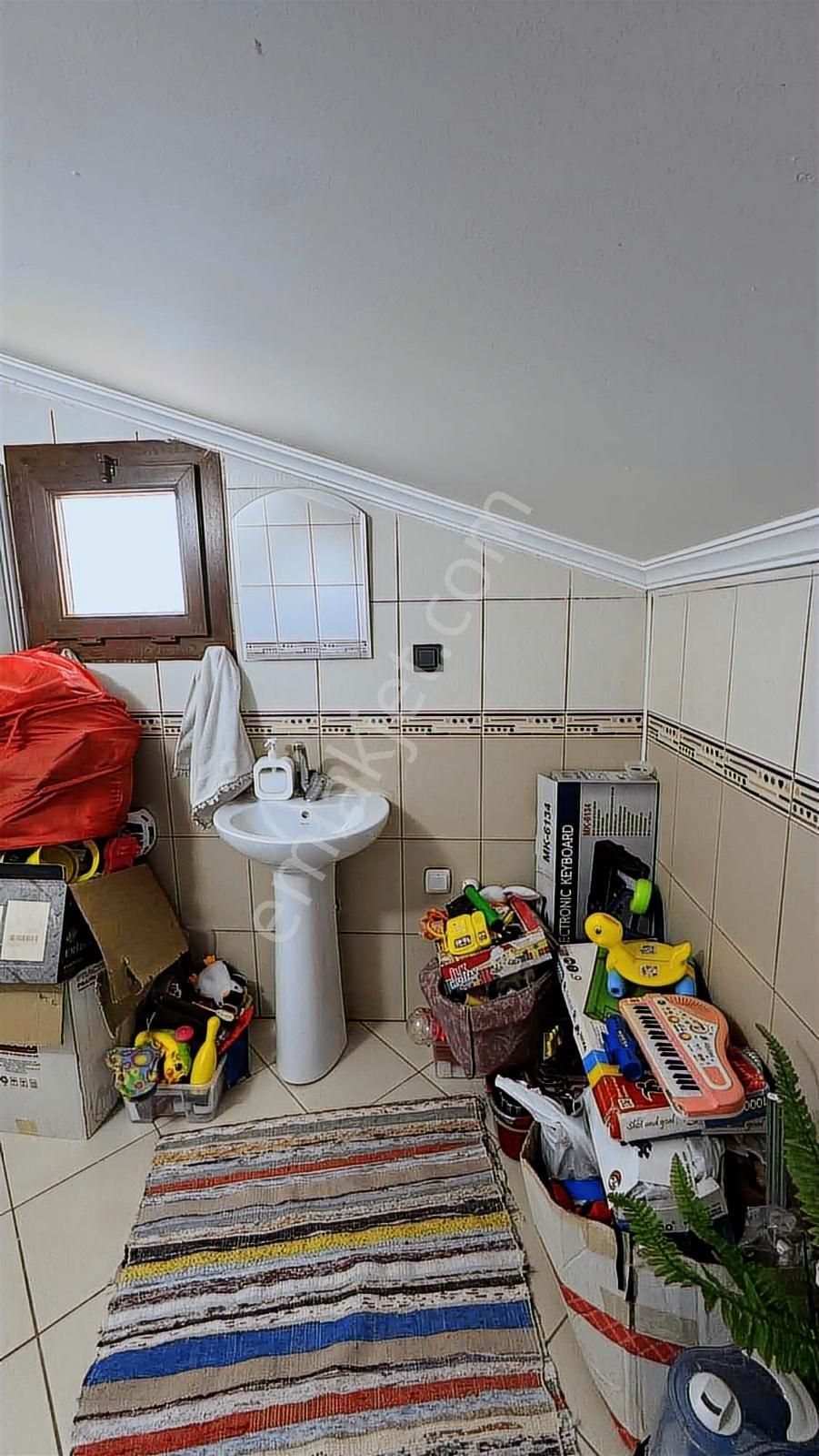 Özel İmarlı Sinema Salonlu Şarj İstasyonlu Denize 800m.villa ! - Görsel 4