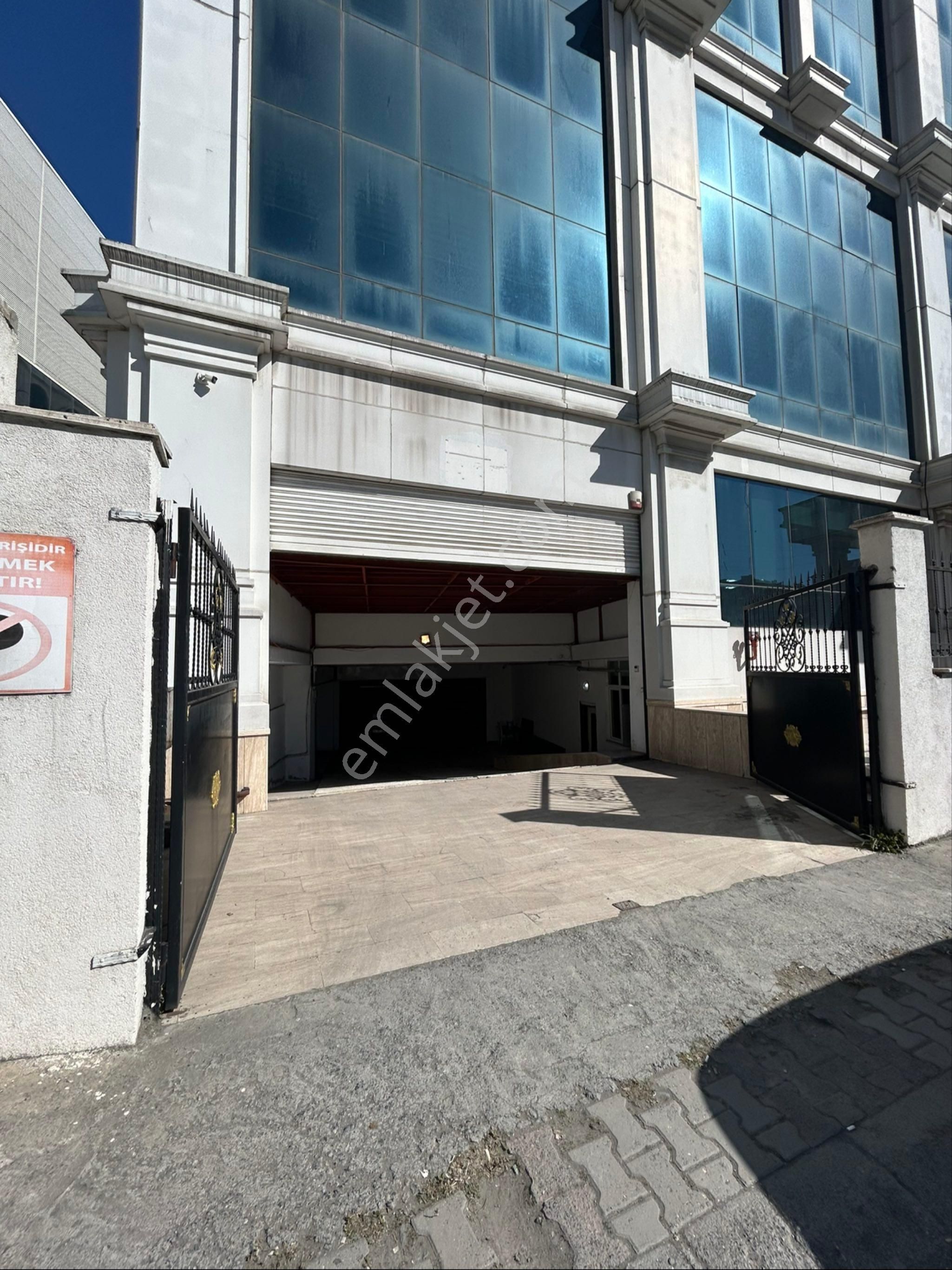 Mahmutbeyde Kiralık Düz Girişli 2000m2 Depo - Görsel 2