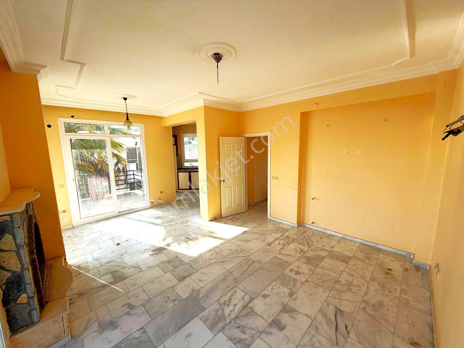 Fırsat Kuşadası Kadınlar Denizinde Daire Fiyatına Müstakil Değerinin Altında 7+2 Fourleks Villa - Görsel 7