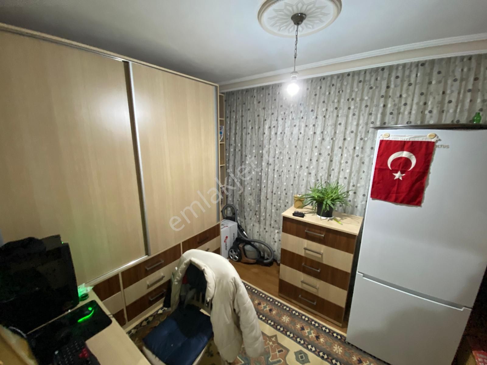 Selçuklu Mh'de 2+1 90m2 Bağımsız Yüksek G. Ön Cephe Yapılı Daire - Görsel 16