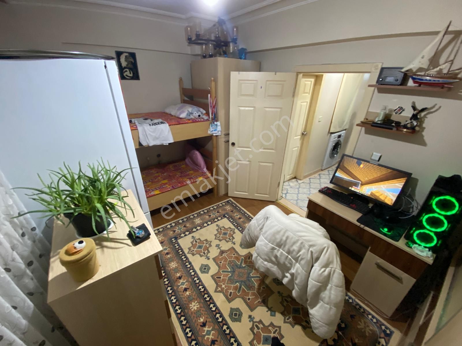 Selçuklu Mh'de 2+1 90m2 Bağımsız Yüksek G. Ön Cephe Yapılı Daire - Görsel 15