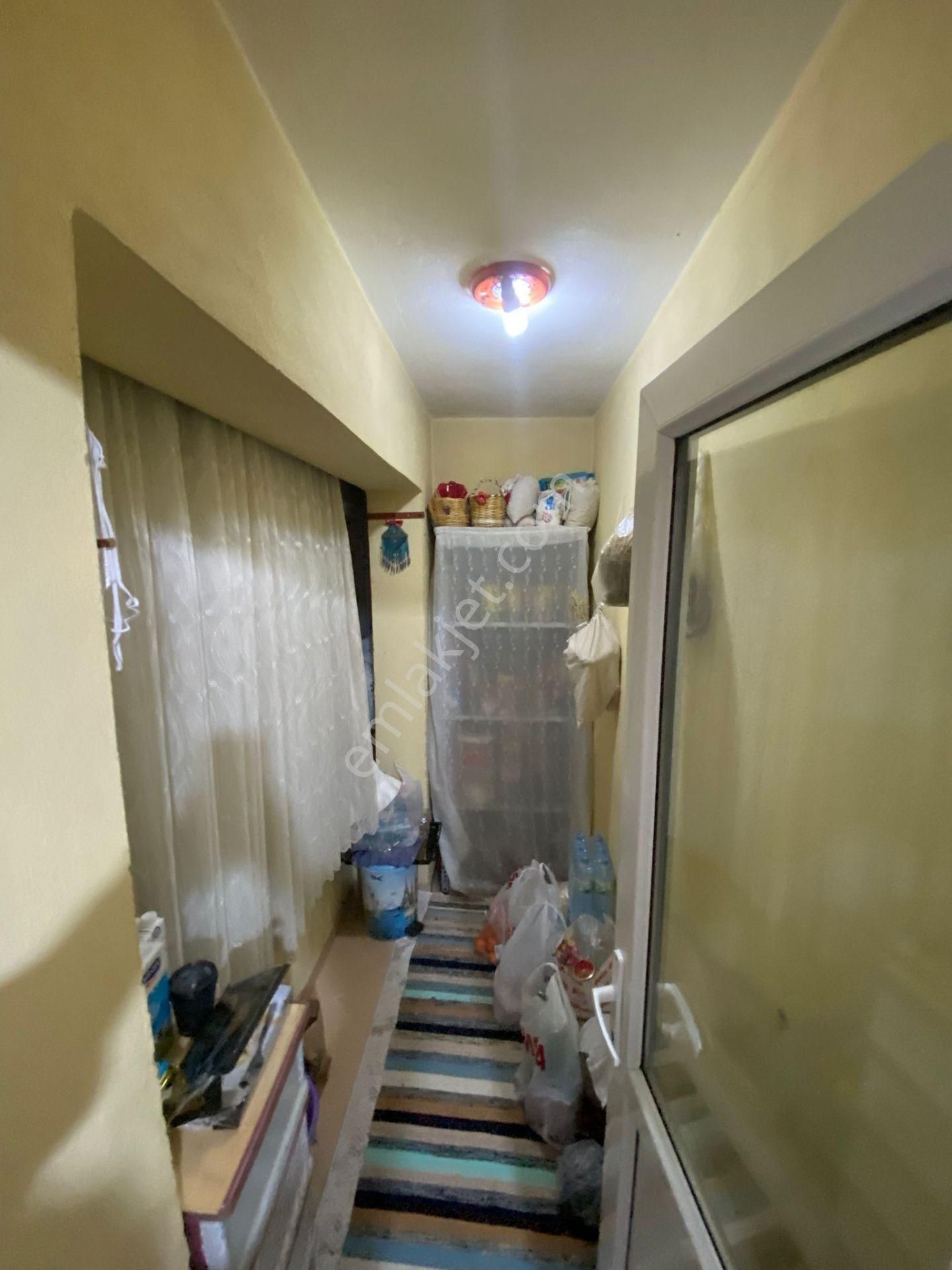 Selçuklu Mh'de 2+1 90m2 Bağımsız Yüksek G. Ön Cephe Yapılı Daire - Görsel 31