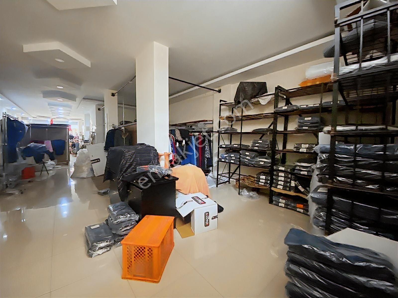 Kurumsal Firmalara Geniş Açık Kapalı Alanlı Mutfaklı Wcli Dükkan - Görsel 24