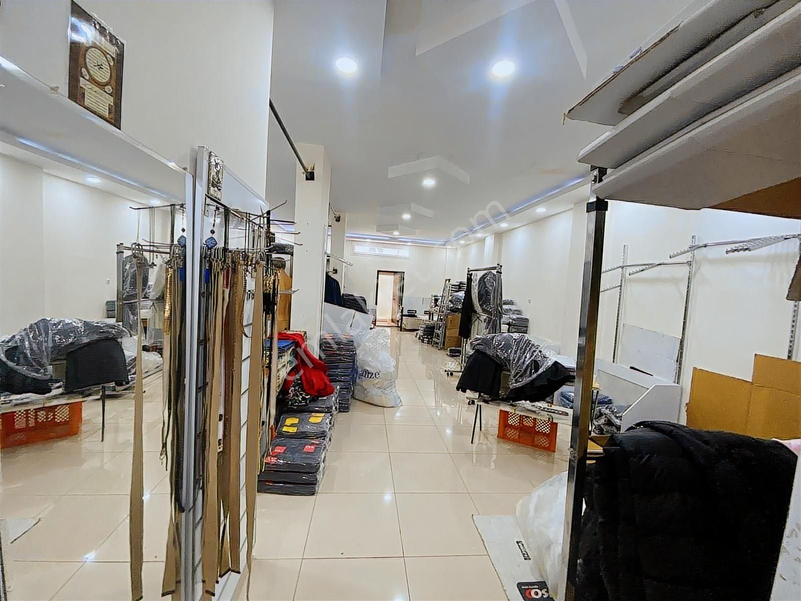 Kurumsal Firmalara Geniş Açık Kapalı Alanlı Mutfaklı Wcli Dükkan - Görsel 17