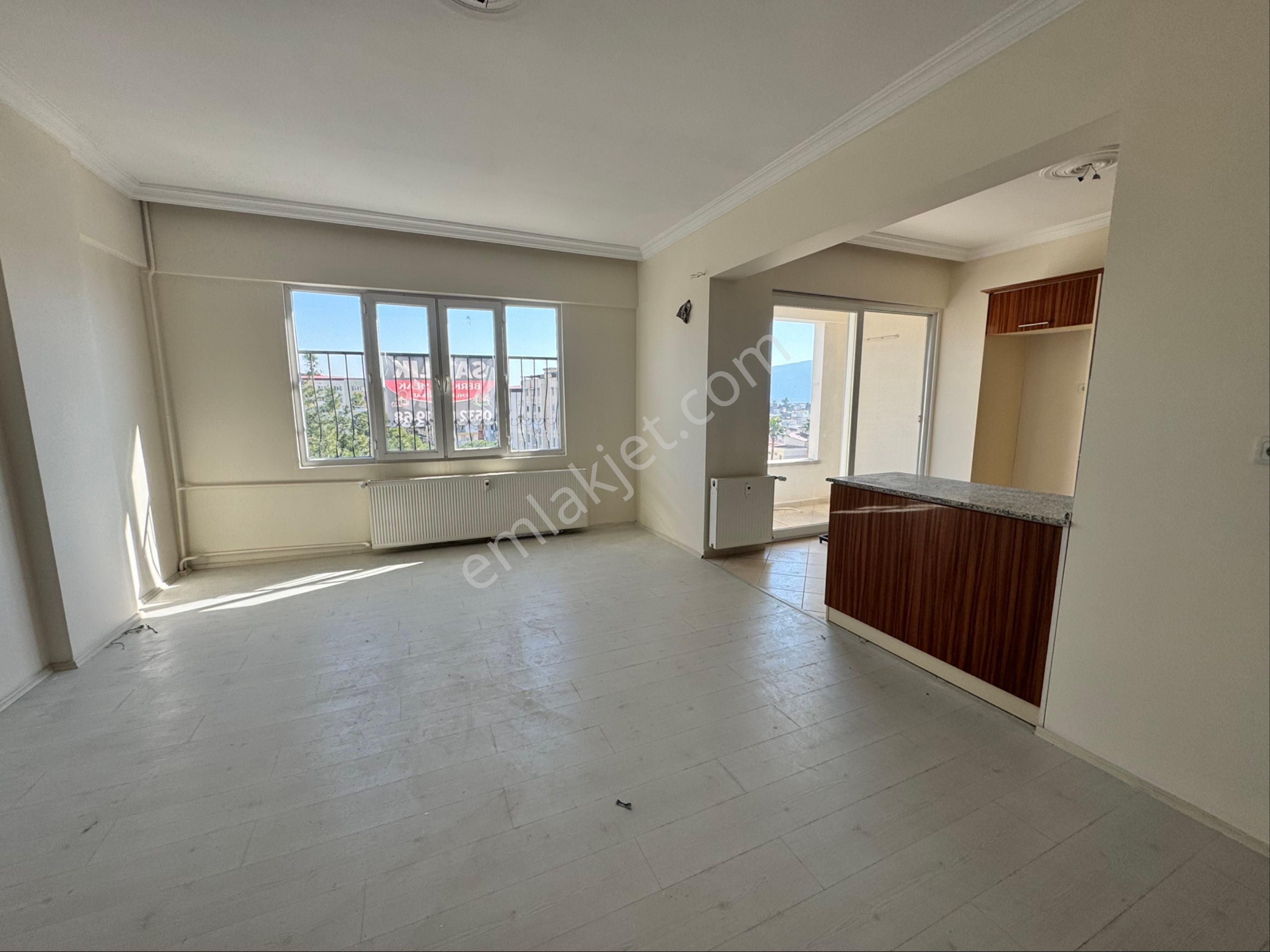 Berkay Emlaktan Çarşı Merkezde Satılık Daire - Görsel 35