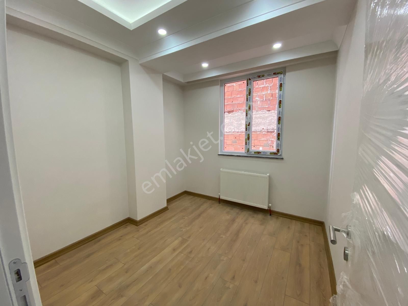 Kartal Kiralık 2+1 E5 Metro Yakını 2 Yaşında Bina - Görsel 11