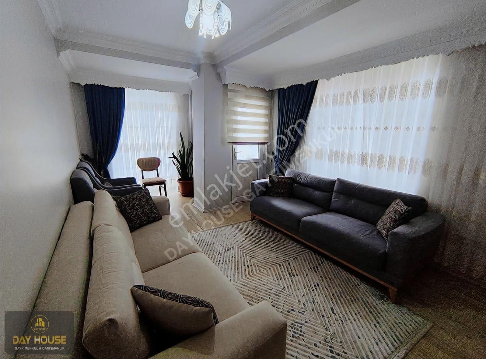 Day House'den Cadde Üzerinde 3+1 Teraslı Dubleks