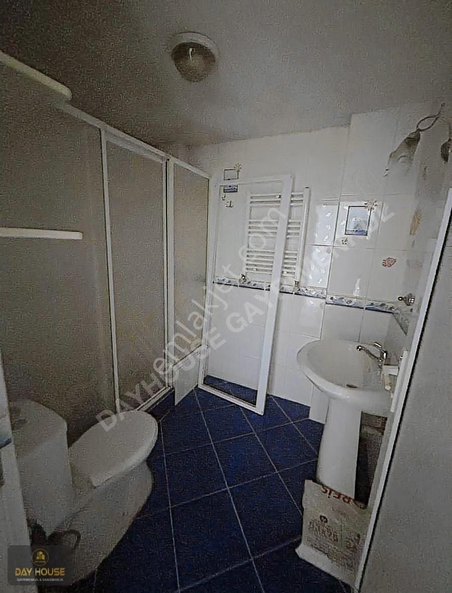 Day House'den Masrafsız C.tesi Pazarı Sokağında Ara Kat Daire - Görsel 17