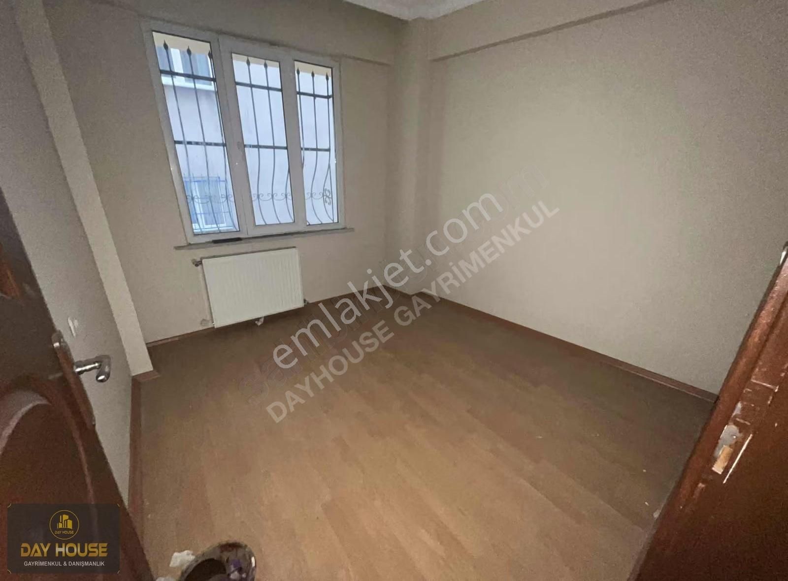 Millet Bahçesi Civarında 1+1 Kiralık Daire - Görsel 12