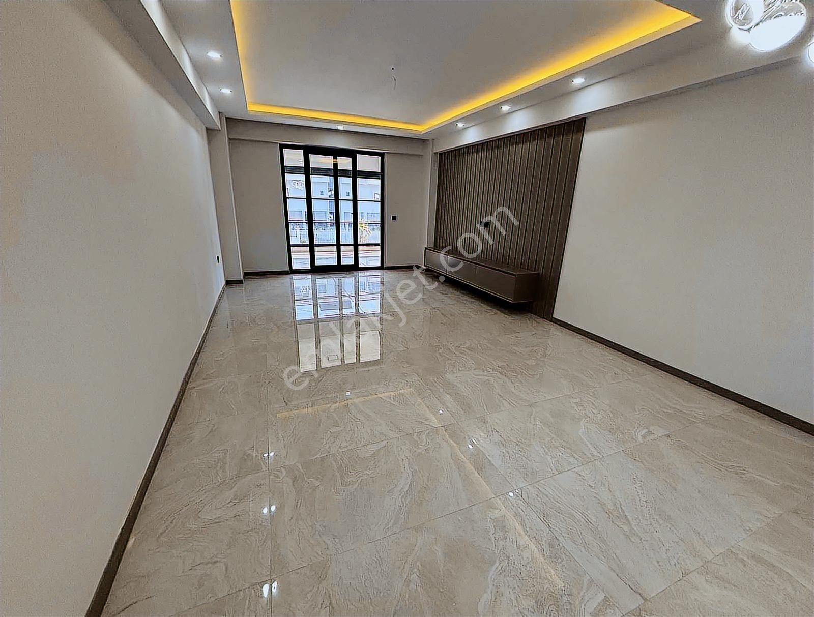 Her Takasa Açık Karahasanlı 3.5+1 Havuzlu Sitede Lüks Daireler - Görsel 14
