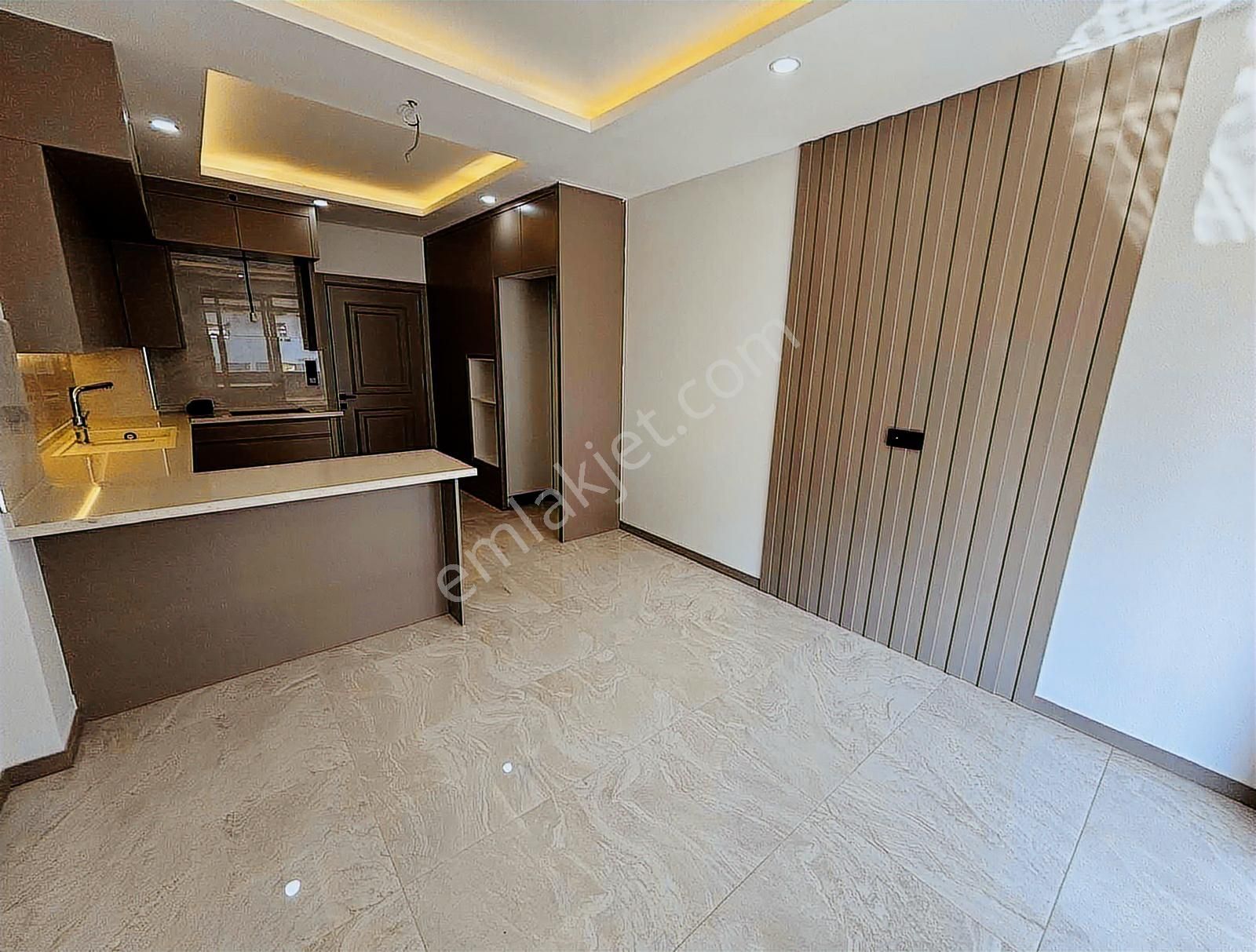 Her Takasa Açık Karahasanlı 3.5+1 Havuzlu Sitede Lüks Daireler - Görsel 8