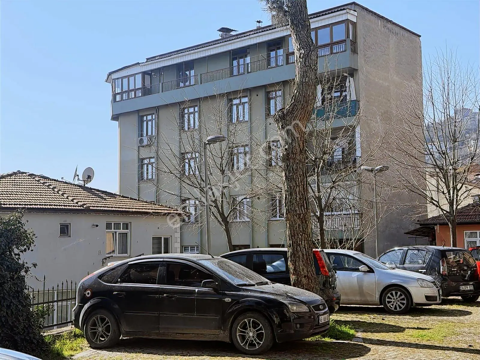 Tarcanlardan Cumhuriyet Parkında Satılık 2+1 Daire - Görsel 2