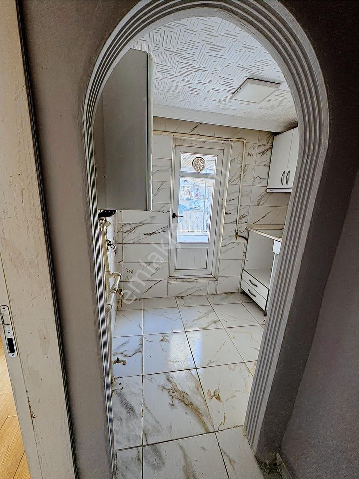 Aydınlıkevler' De Teraslı 2+1 Kiralık Daire - Görsel 15