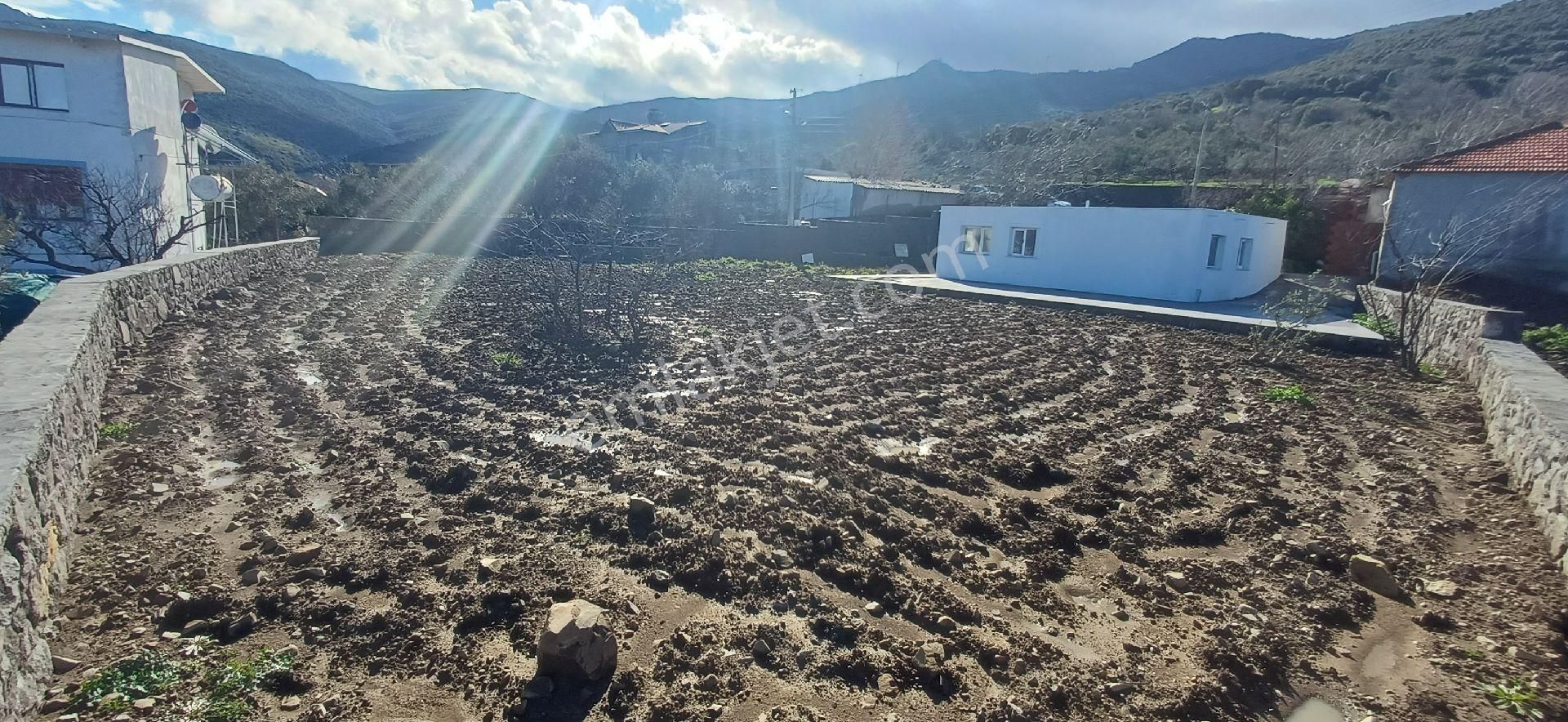 Aliağa Çıtak Köyünde 1.217 M² Arsa Ve 3+1 Ev - Görsel 24