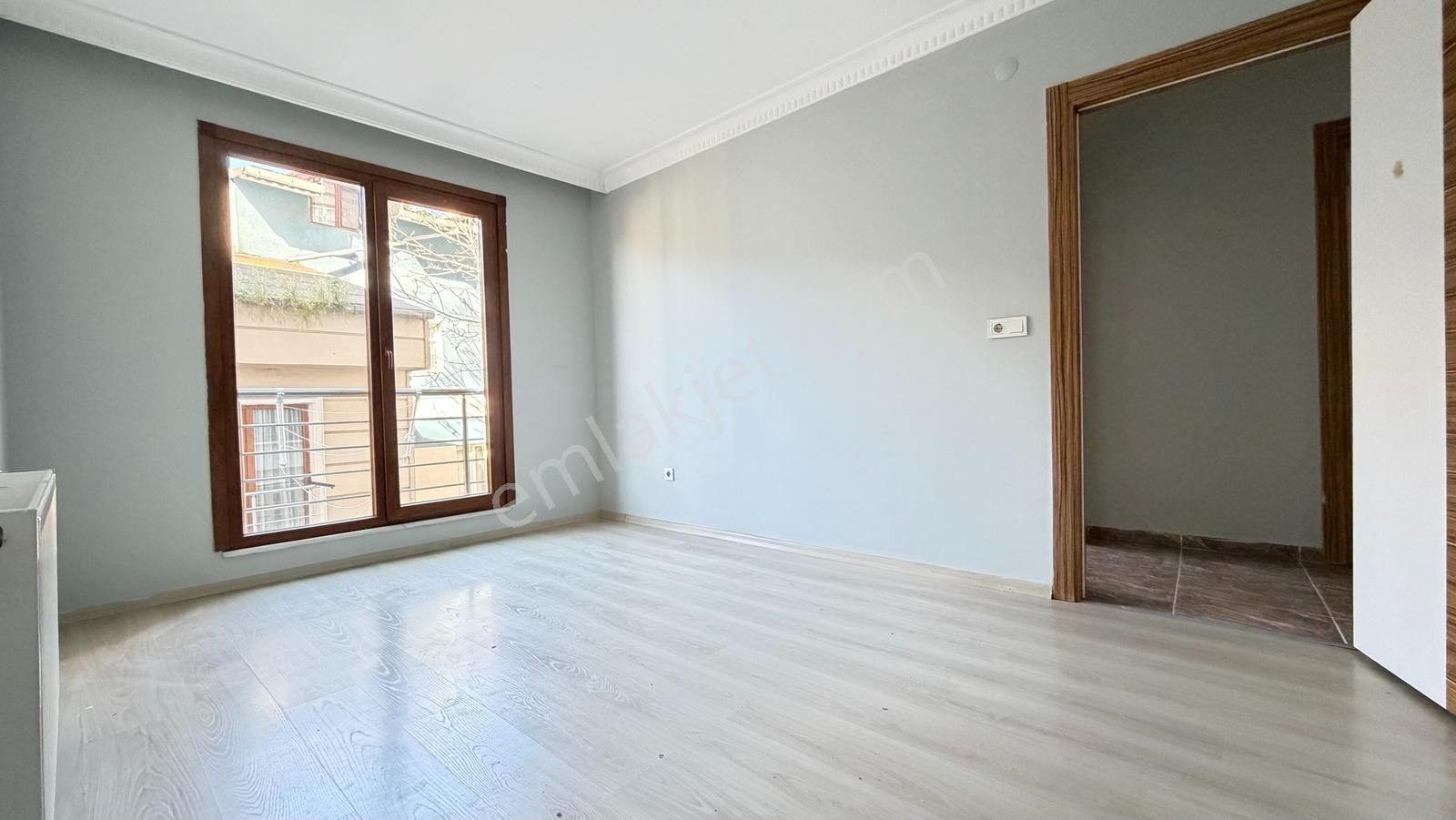 İlka'dan Talatpaşa Mh 2+1 Kiralık Daire Metrobüse 3 Dk - Görsel 5