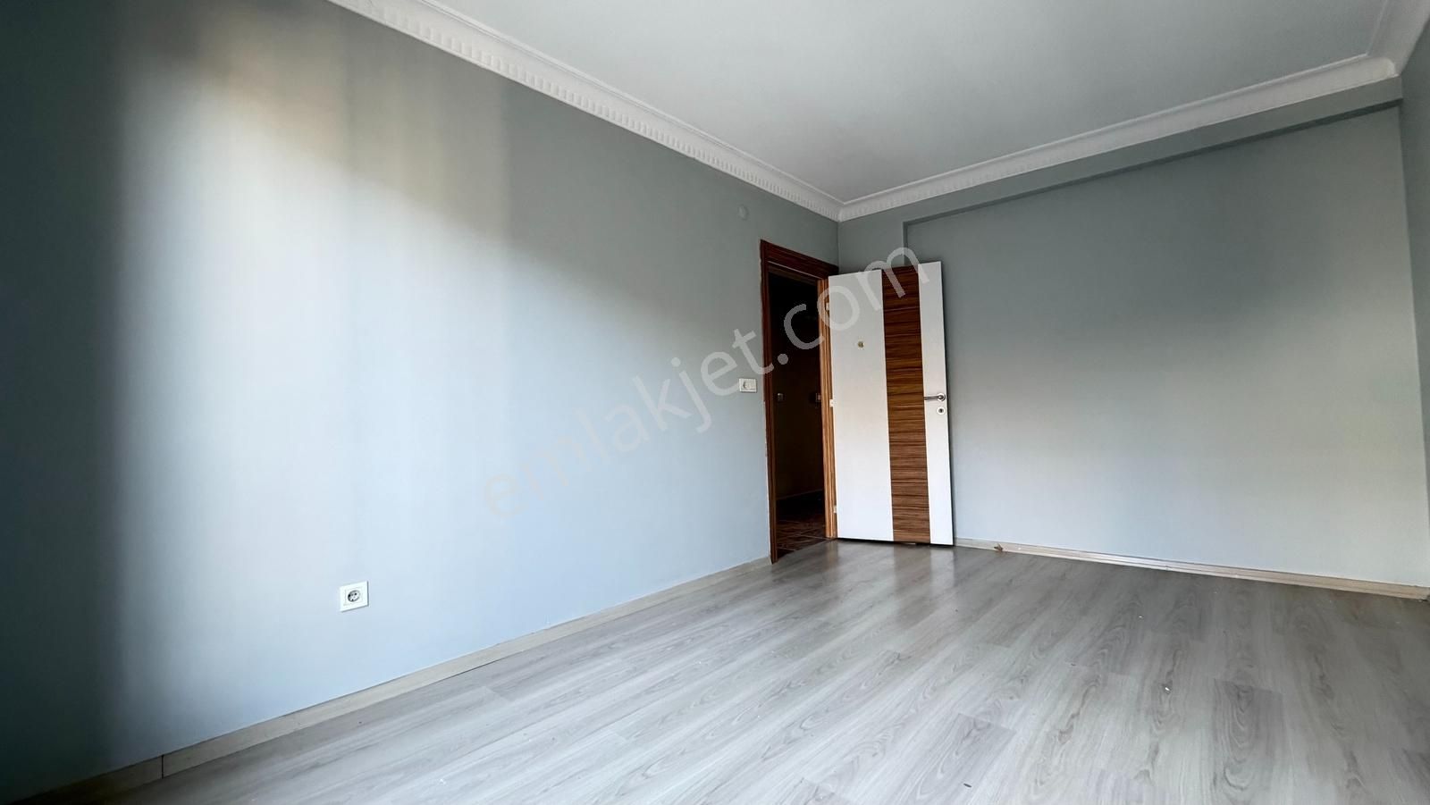 İlka'dan Talatpaşa Mh 2+1 Kiralık Daire Metrobüse 3 Dk - Görsel 11