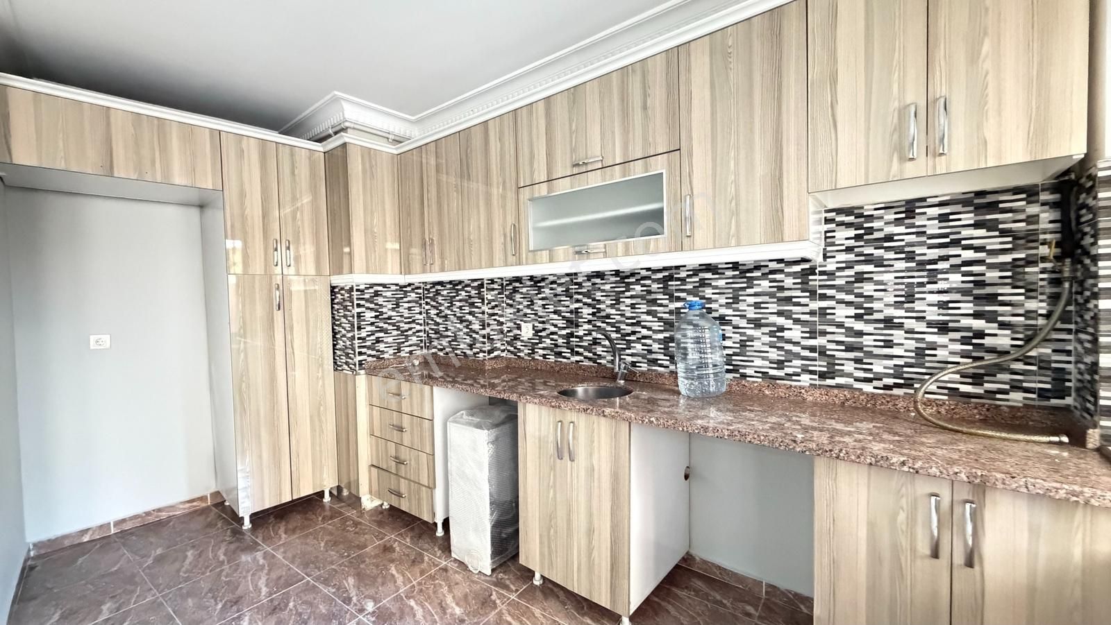 İlka'dan Talatpaşa Mh 2+1 Kiralık Daire Metrobüse 3 Dk - Görsel 6
