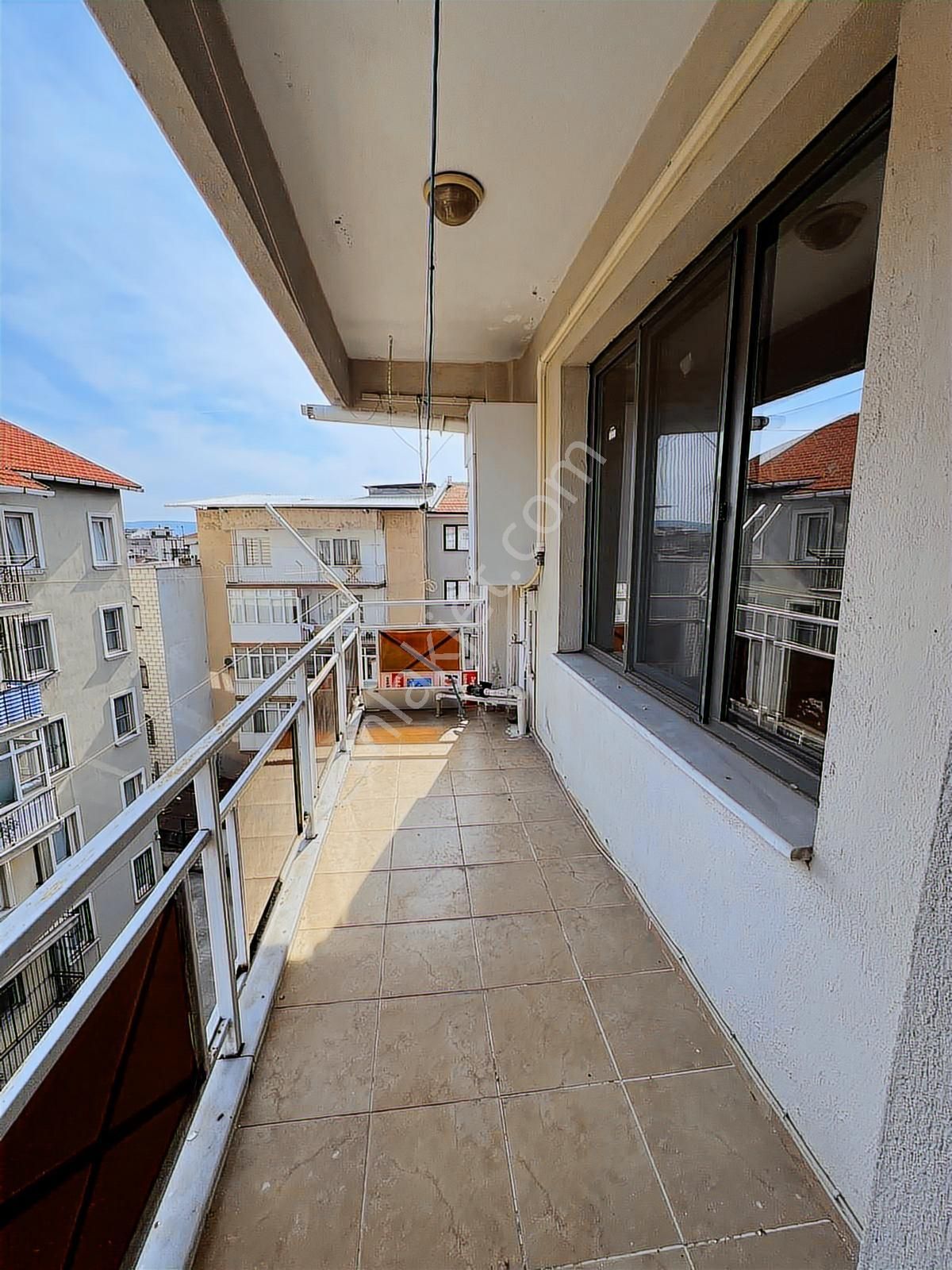 Bergama Maltepe Mahallesin'de Kiralık 3+1 Daire - Görsel 5