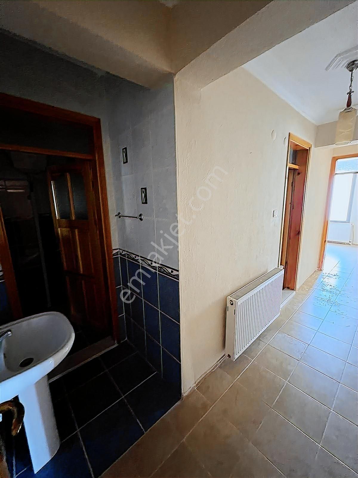 Bergama Maltepe Mahallesin'de Kiralık 3+1 Daire - Görsel 21