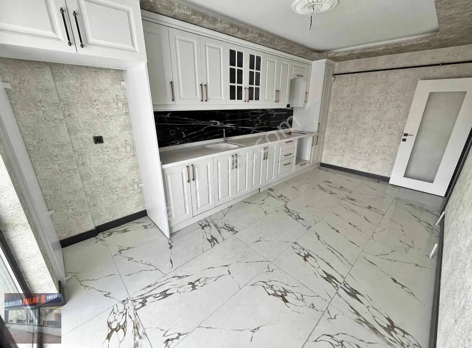 Aktepe Mah.de 3+1 Ultra Lux Yapılı Katta Sıfır Geniş M2 Daireler - Görsel 4