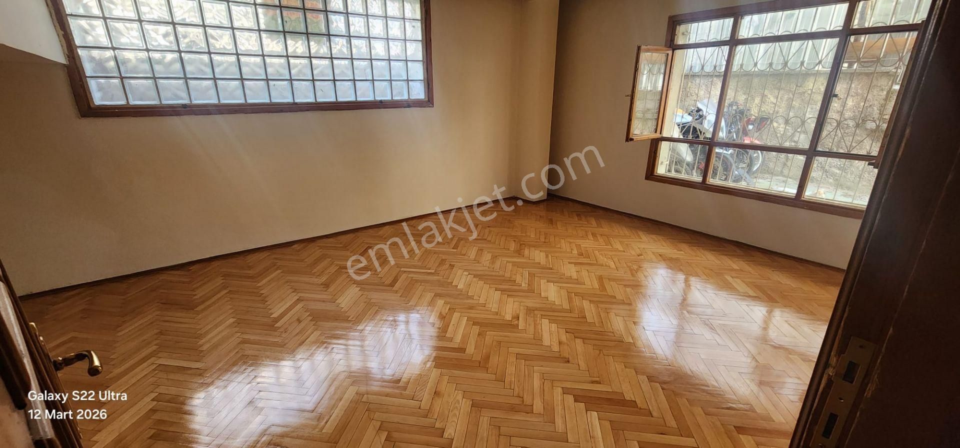 Emek 25 Sok Satılık 3+1 Kombili, B Katı Güney Doğu Cephe Daire