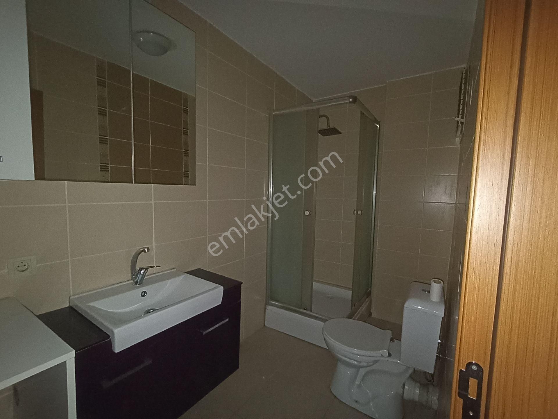 Adliye Metro Metrobüse Çok Yakın 2+1 Kiralık Daire - Görsel 8