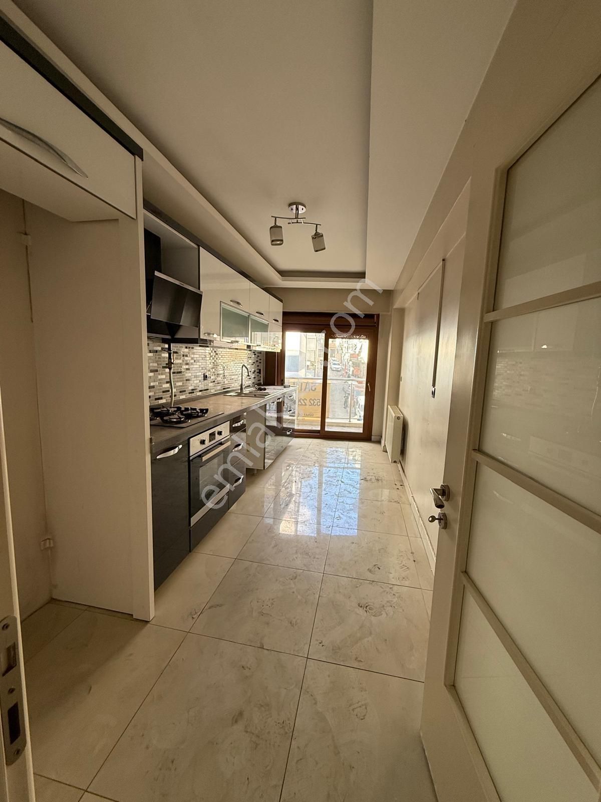 Günay'dan Bozyaka Merkezde Cadde Üstü 3+1 Kiralık Geniş Daire - Görsel 30