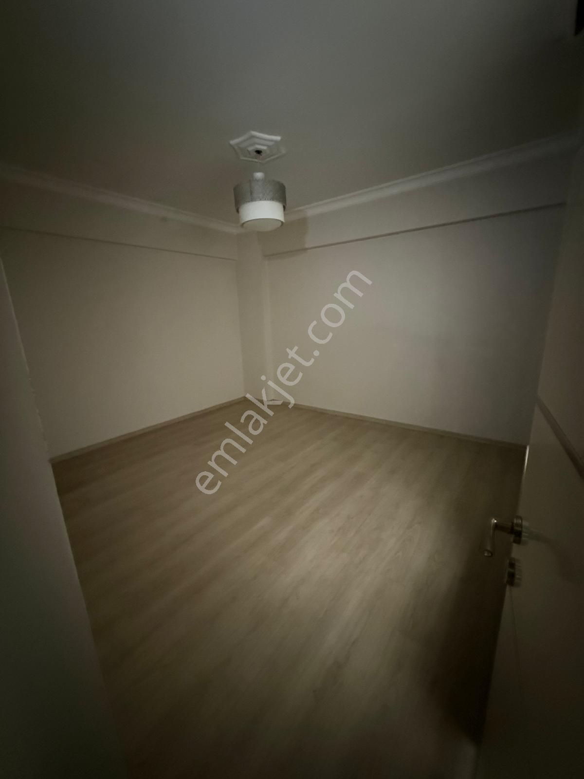 Günay'dan Bozyaka Merkezde Cadde Üstü 3+1 Kiralık Geniş Daire - Görsel 3