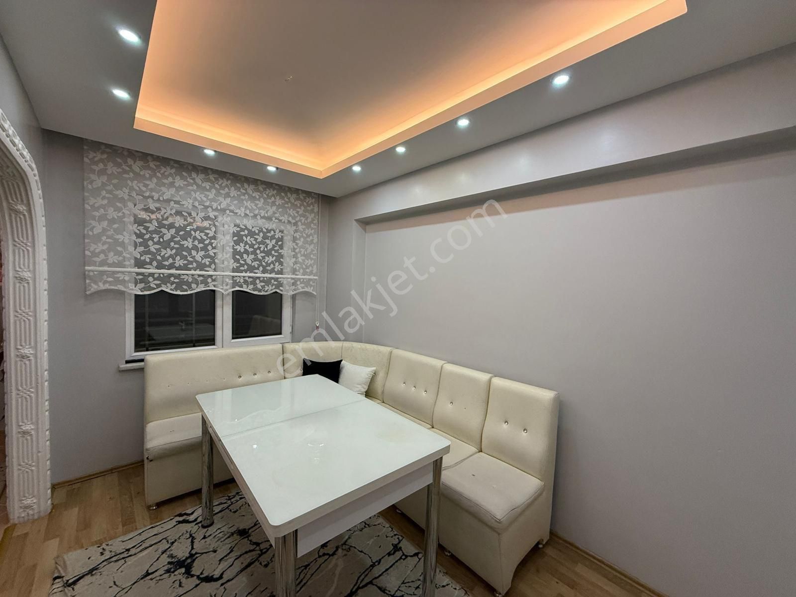 Bayram Şekeri Atakent De Muhteşem Konumda 5+2 Full Yapılı - Görsel 3