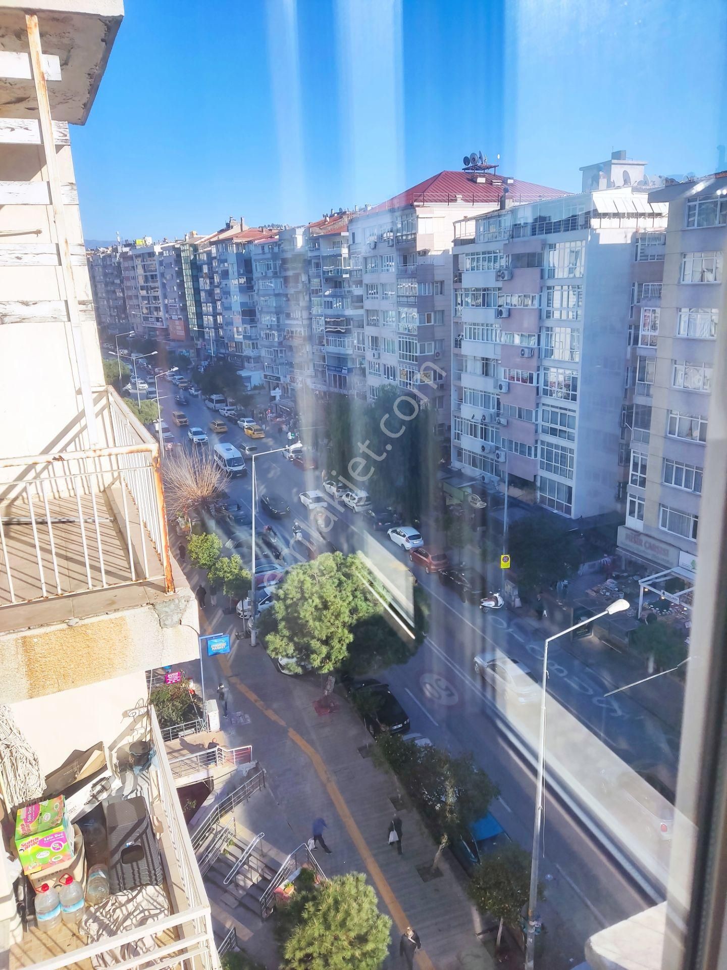 İnönü Caddesi Üzeri | 2+1 Satılık | Hatay Metroya Yakın | Çift Cepheli | Deniz Manzara - Görsel 2