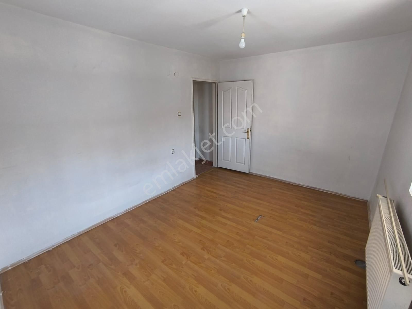 Osmanlı Mahallesi Ahi Mesut Bulvarı Site'de Kiralık Daire - Görsel 15