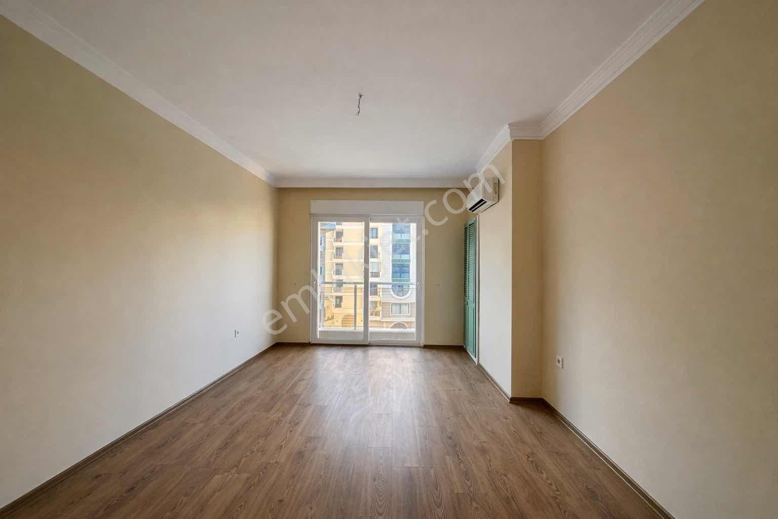 Keykubat Konakların'da Kiralık Geniş 4+1 Ayrı Mutfak Dublex - Görsel 14