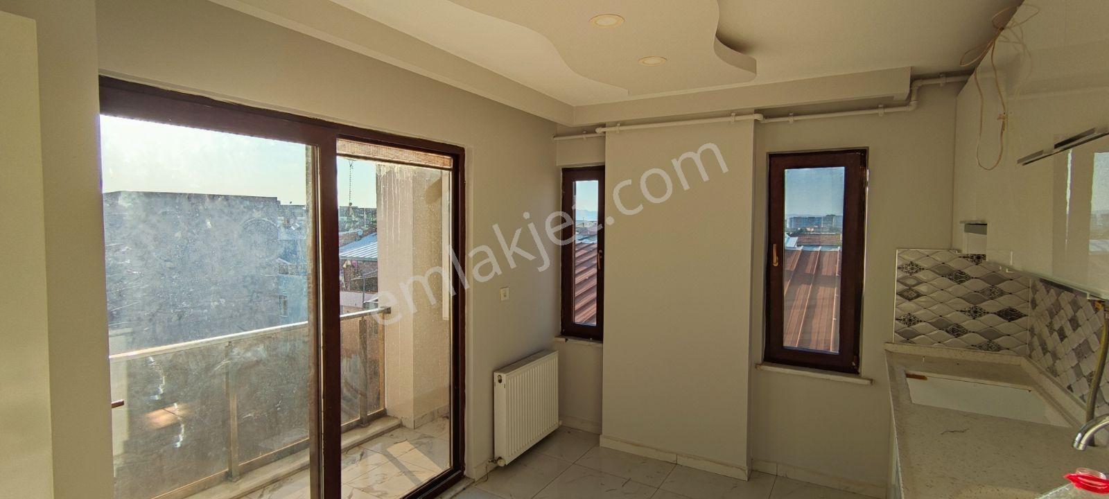 Bursa Nilüfer Üçevler Kiralık 3+1 Lüks Daire - Görsel 6