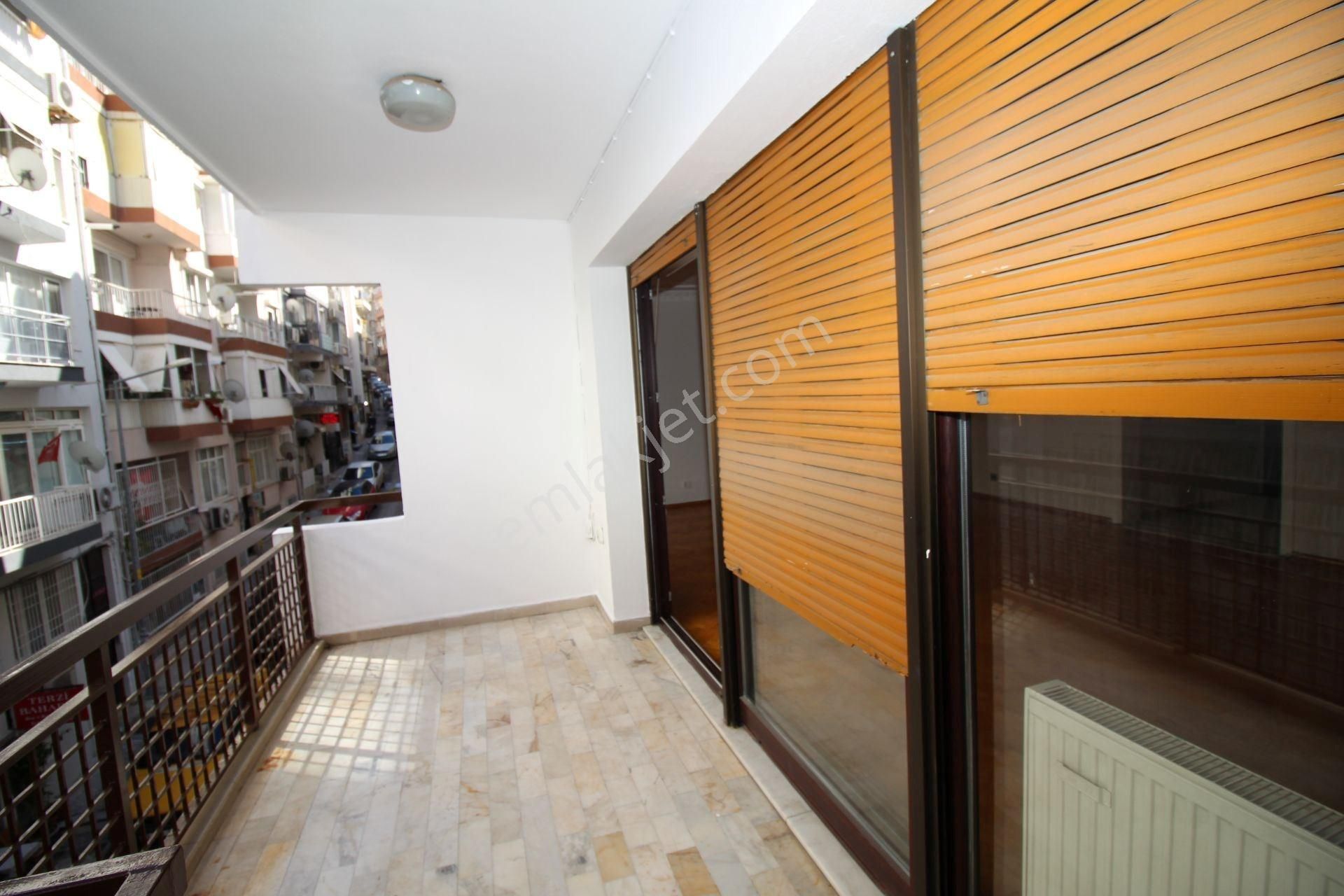 Göztepe Metro Karşısında Asansölü D.gazlı 3+1 Kiralık Arakat - Görsel 9