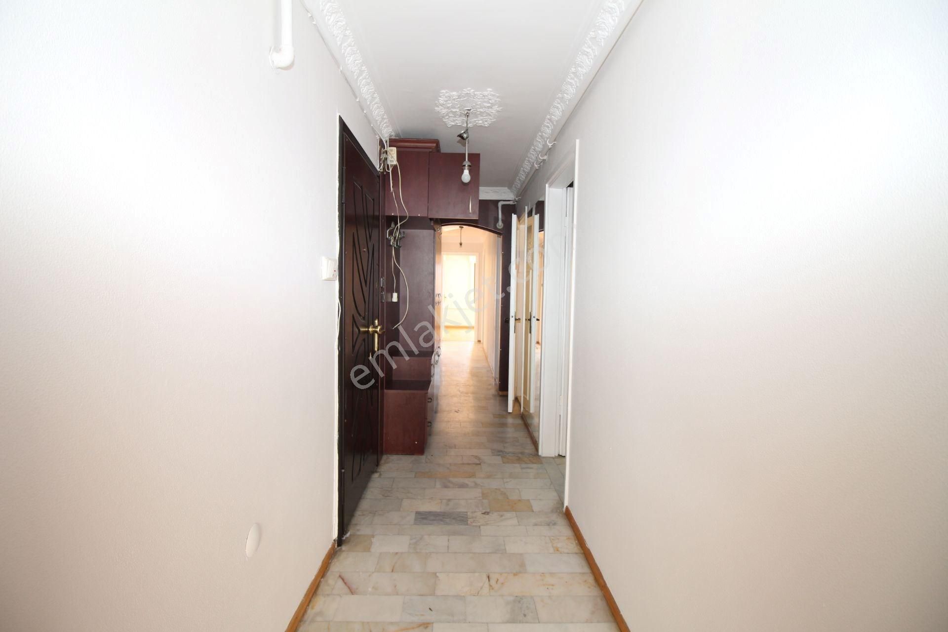 Göztepe Metro Karşısında Asansölü D.gazlı 3+1 Kiralık Arakat - Görsel 10