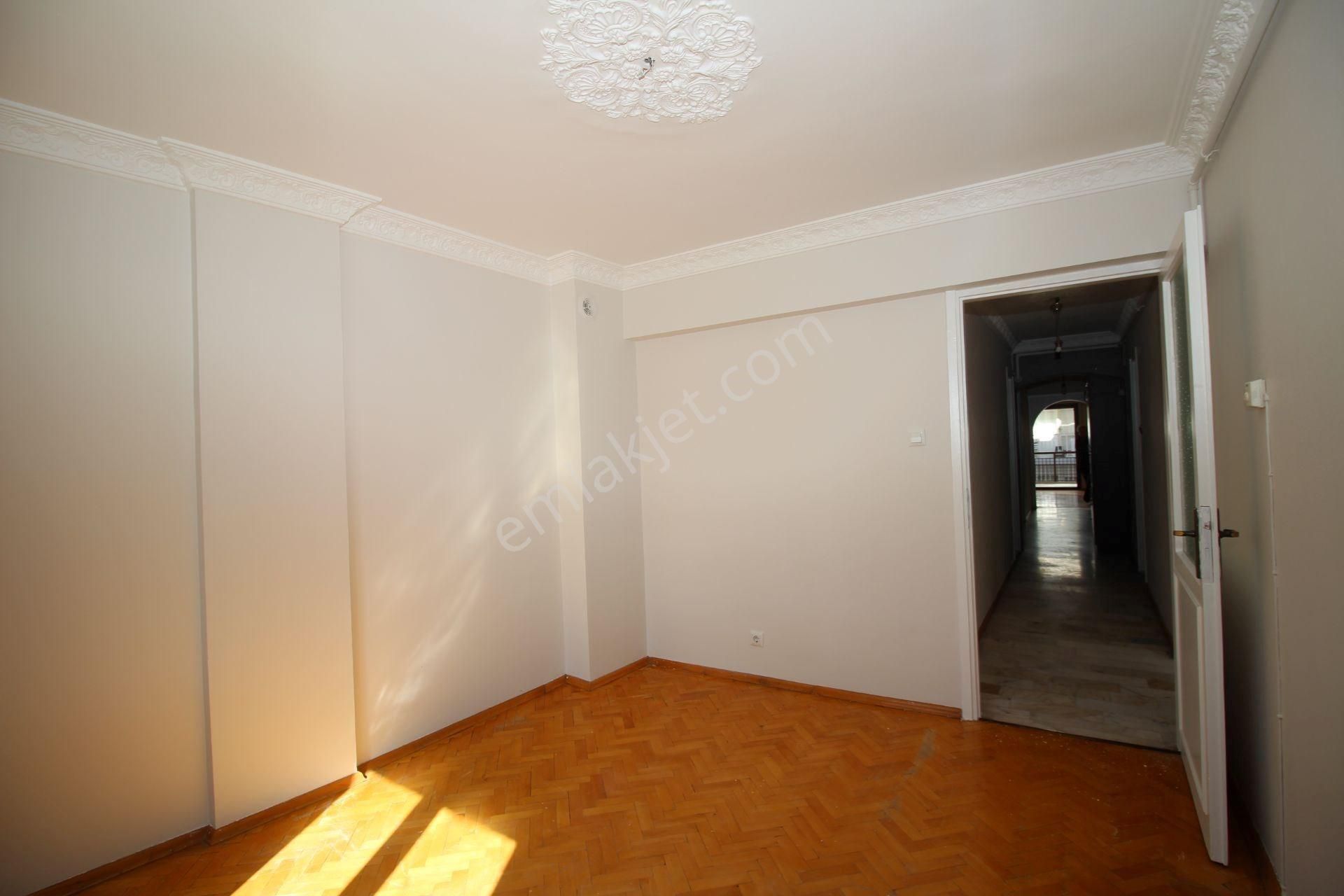 Göztepe Metro Karşısında Asansölü D.gazlı 3+1 Kiralık Arakat - Görsel 31